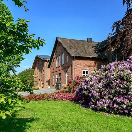 Nutzwedel Farmers Hotel *